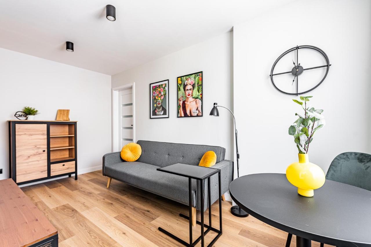 Apartment Frida Katowice Ligota Near Hospitals & Sum Dış mekan fotoğraf