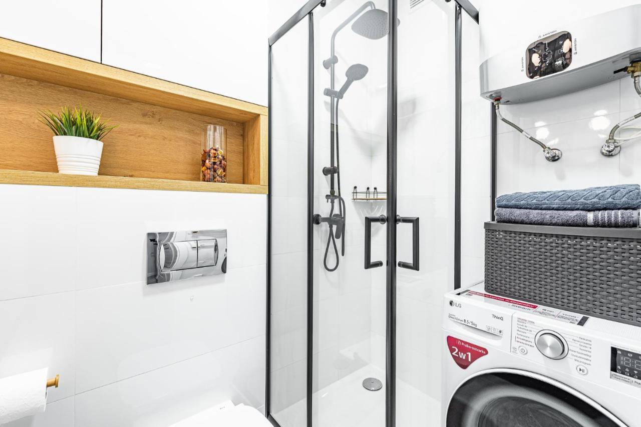 Apartment Frida Katowice Ligota Near Hospitals & Sum Dış mekan fotoğraf